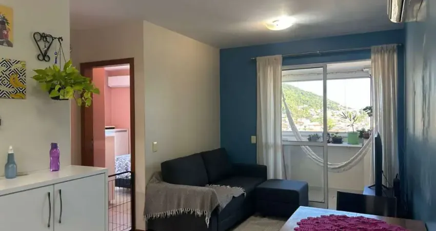 Apartamento com 2 quartos à venda na Avenida Governador Jorge Lacerda, 1835, Costeira do Pirajubaé, Florianópolis
