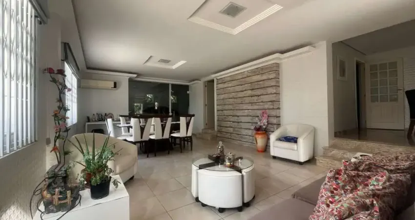 Casa com 6 quartos à venda na Rua Frontino Manoel Geremias, 80, Carvoeira, Florianópolis