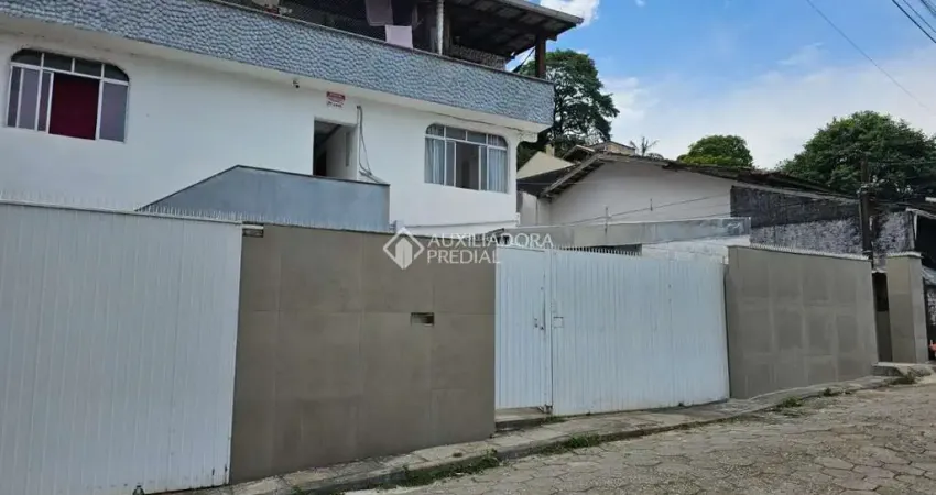 Prédio à venda na Rua José Ventura, 170, Trindade, Florianópolis