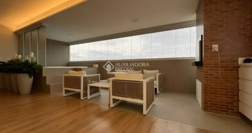 Apartamento com 3 quartos à venda na Avenida Barão do Rio Branco, 79, Centro, Palhoça