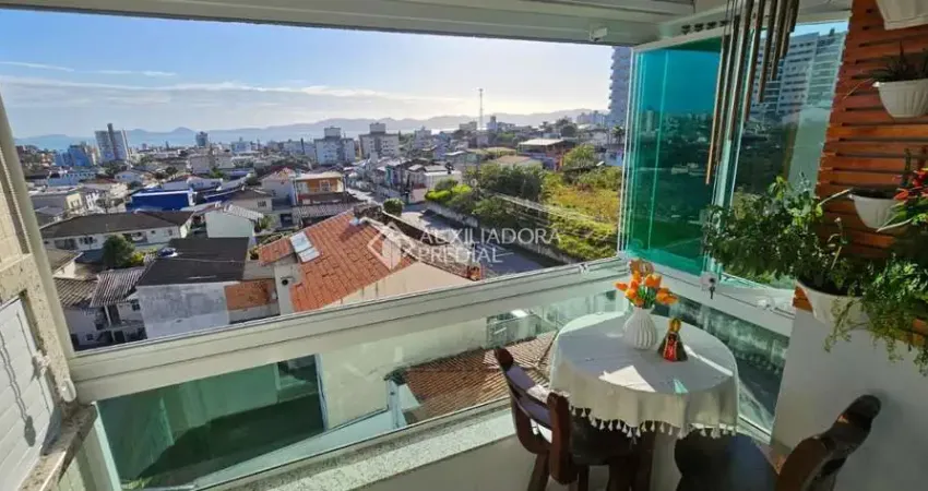 Apartamento com 2 quartos à venda na Rua Maria Júlia da Luz, 1212, Jardim Cidade de Florianópolis, São José