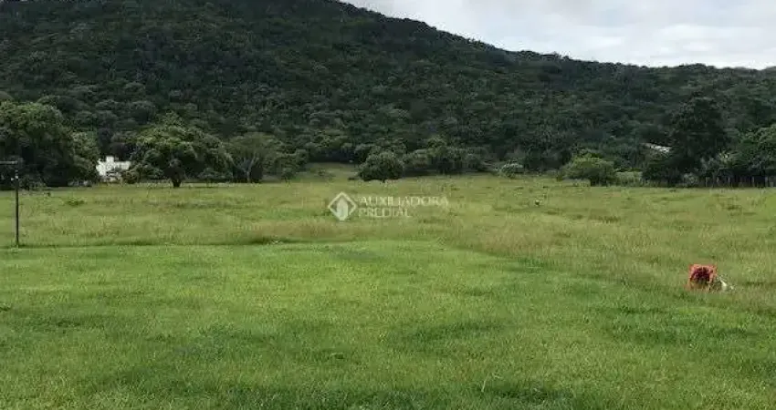 Terreno à venda na Estrada Cristóvão Machado de Campos, 799, Vargem Grande, Florianópolis