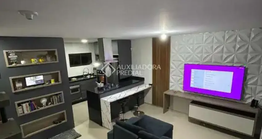 Casa com 3 quartos à venda na Rua Vereador Pedro Medeiros, 251, Serraria, São José