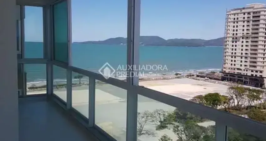Apartamento com 4 quartos à venda na Rua 307, 133, Meia Praia, Itapema