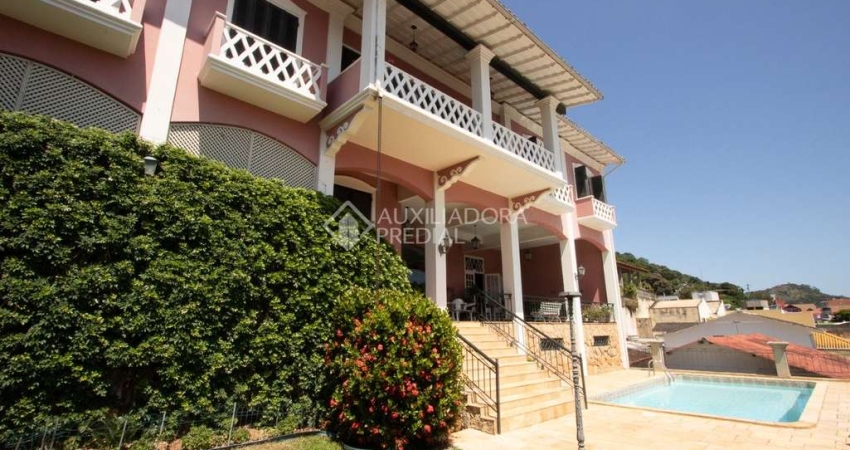 Casa com 4 quartos à venda na Rua Doutor Armando Valério de Assis, 238, Centro, Florianópolis