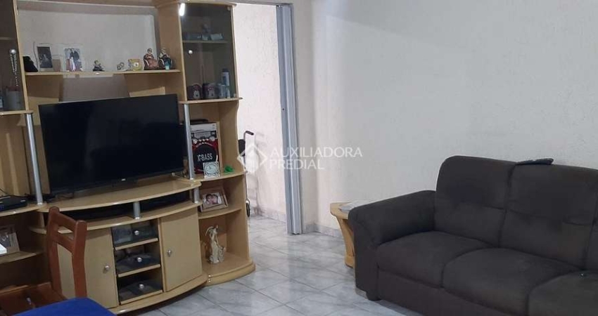 Casa com 2 quartos à venda na Rua Xingu, 276, Santa Maria, São Caetano do Sul