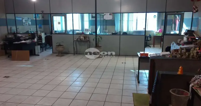 Barracão / Galpão / Depósito à venda na Rua Serra Roraima, 392, Campanário, Diadema