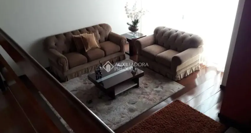 Casa com 3 quartos à venda na Rua Júlia Ivak, 165, Vila Euclides, São Bernardo do Campo