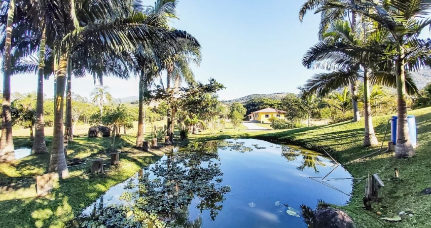 Chácara / sítio com 3 quartos à venda no Fazenda, Biguaçu 