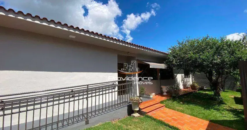 Casa comercial com 3 salas para alugar na Rua Joaquim Távora, Parque São Paulo, Cascavel