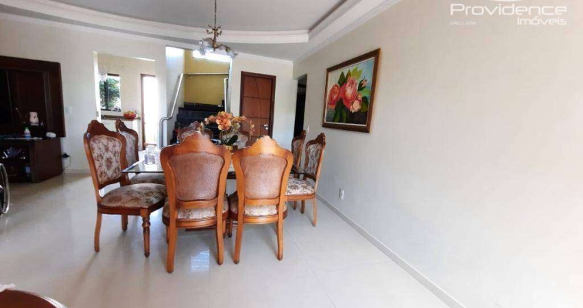 Sobrado com 4 dormitórios à venda, 255 m² por R$ 1.400.000,00 - Centro - Cascavel/PR