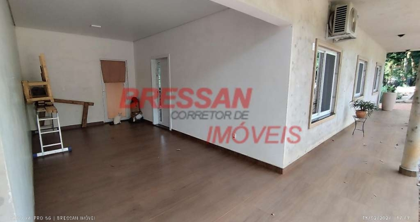 Belíssima casa com 160 MTS  na área rural de Cascavel PR