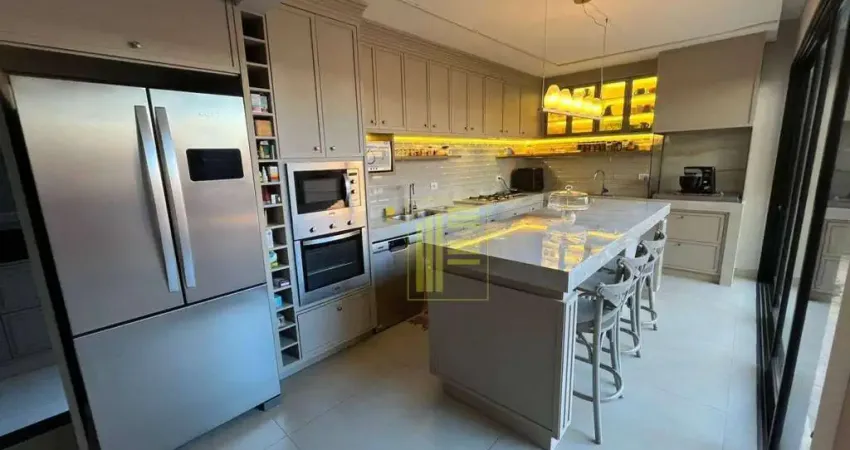 Casa a venda no condomínio EuroVille com 03 suítes e cozinha gourmet.