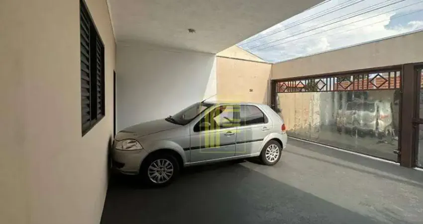 Casa para venda em Mirassol com 03 quartos e 04 vagas de garagem.
