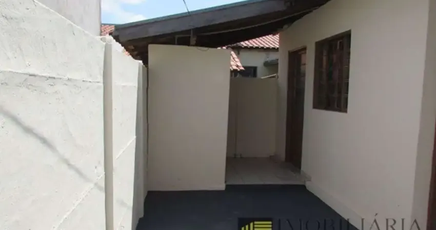 Casa para locação com 02 quartos no Vila Boa Esperança