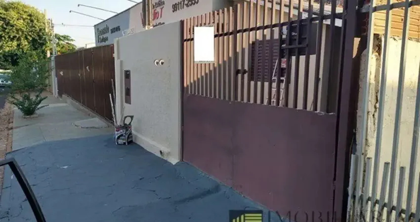 Casa para locação no Boa Vista com 02 dormitórios e 02 vagas de garagem.