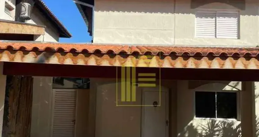 Aluga-se ou vende-se casa sobrado em condomínio no bairro Jardim Caparroz 3 dormitórios, 2 banheiros, 2 vagas com lazer.