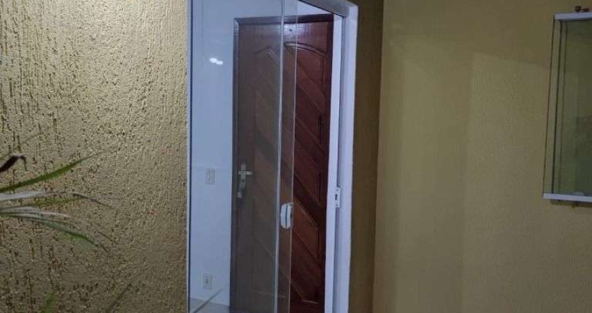 Apartamento à venda, 52 m² por R$ 194.000,00 - Jóquei Clube - São Gonçalo/RJ