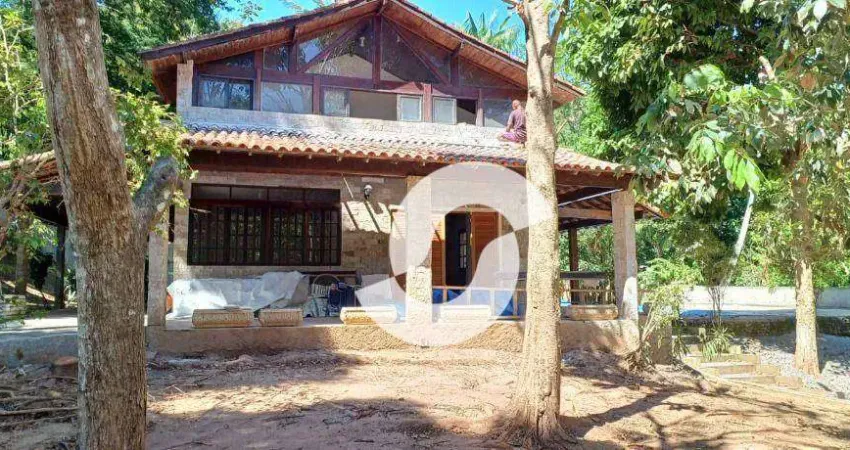 Casa com 5 dormitórios à venda, 410 m² por R$ 1.100.000,00 - Engenho do Mato - Niterói/RJ