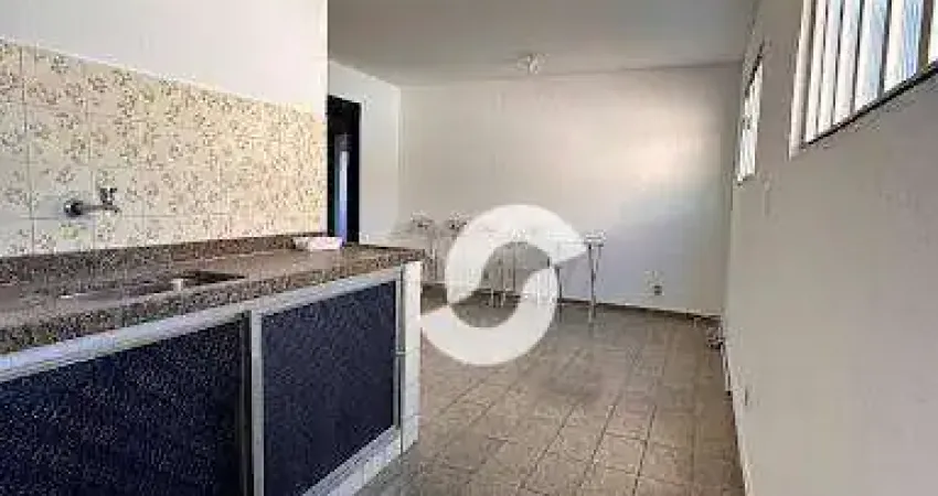 Casa com 2 quartos à venda na Rua Zulmira, 139, Zé Garoto, São Gonçalo