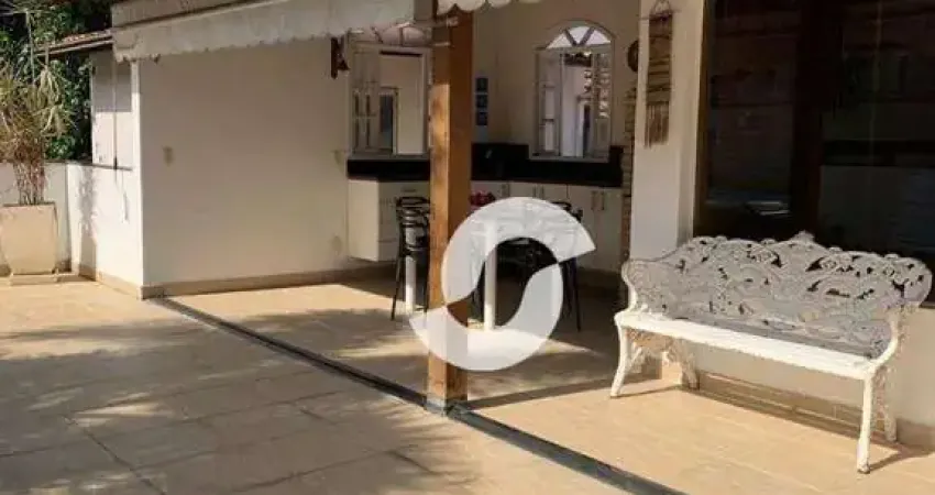 Casa com 5 quartos à venda na Rua Miracema, 36, Pe Pequeno, Niterói