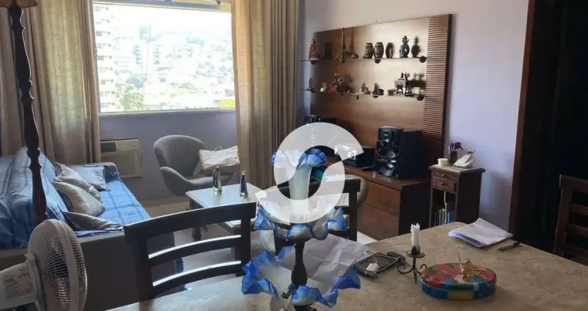 Apartamento com 3 dormitórios à venda, 117 m² por R$ 790.000,00 - Icaraí - Niterói/RJ