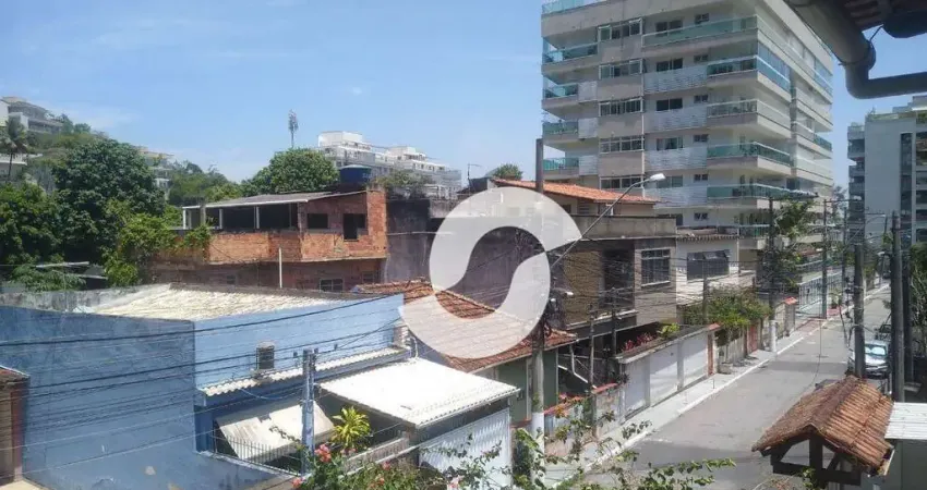 Casa à venda, 367 m² por R$ 750.000,00 - Charitas - Niterói/RJ
