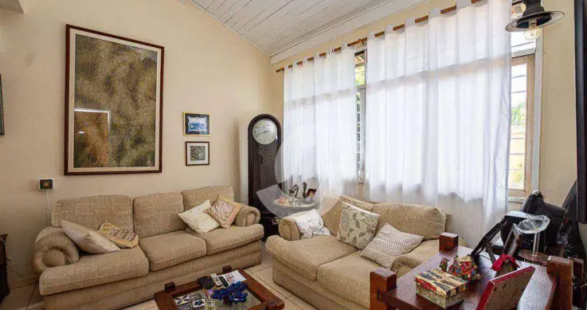 Piratininga - linda casa linear - r$ 818.000, piscina, churrasqueira, forno de pizza, 3 quartos (1 suíte), 3 vagas.