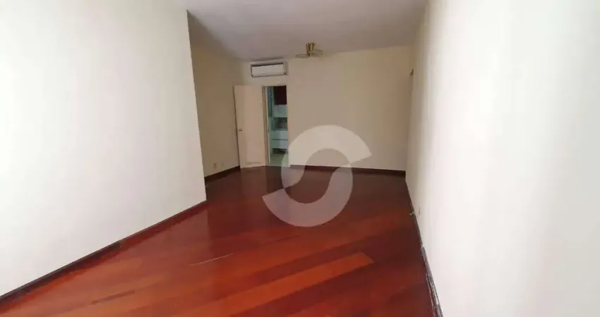 Apartamento com 2 dormitórios à venda, 84 m² por R$ 640.000,00 - Icaraí - Niterói/RJ