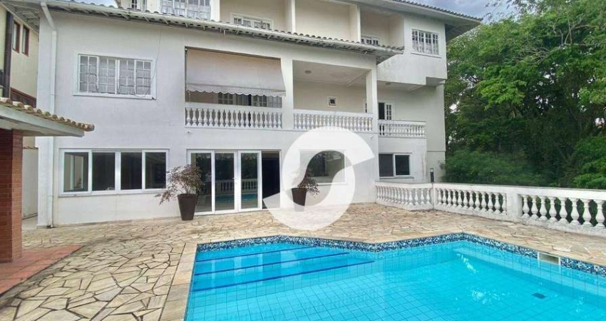 Casa com 4 dormitórios à venda, 595 m² por R$ 1.700.000 - Pendotiba  - Niterói/RJ