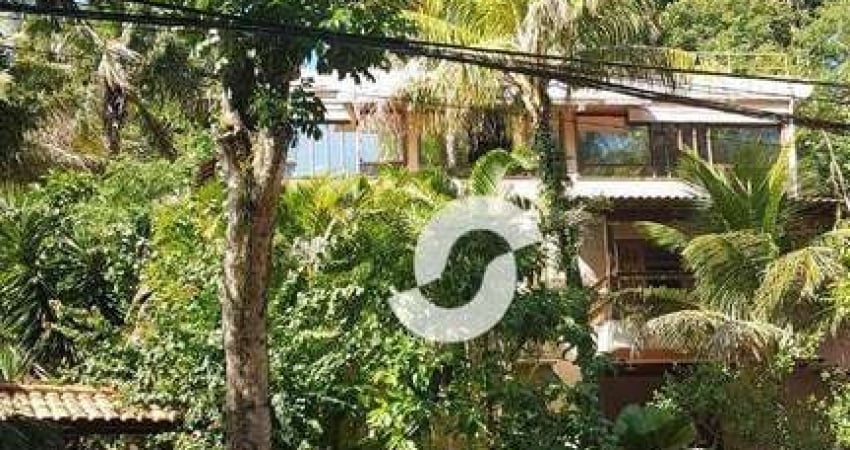 Casa à venda, 520 m² por R$ 800.000,00 - Baldeador - Niterói/RJ
