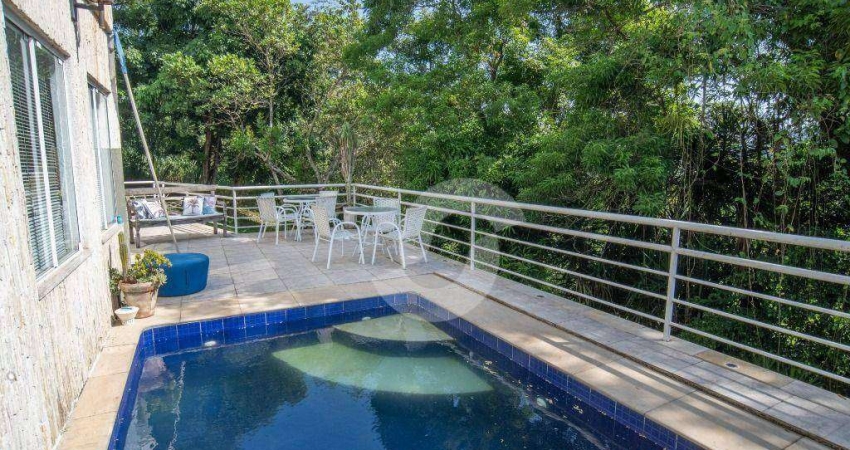 Excelente casa em coondomínio!!!