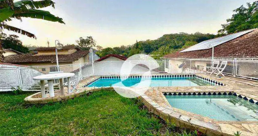 Casa com 3 dormitórios à venda, 480 m² por R$ 690.000,00 - Pendotiba - Niterói/RJ