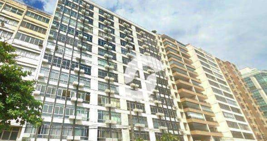 Apartamento na Praia de Icaraí com 4 dormitórios à venda, 141 m² por R$ 1.100.000 - Niterói/RJ