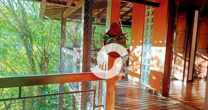 Casa com 6 quartos à venda na Rua Mário Joaquim Santana, 89, São Francisco, Niterói