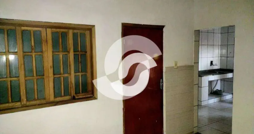 Apartamento à venda, 45 m² por R$ 130.000,00 - Pita - São Gonçalo/RJ
