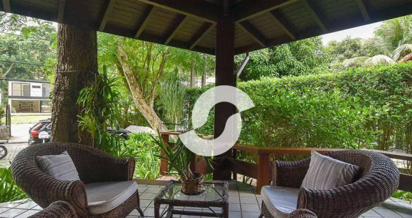Casa com 4 dormitórios à venda, 425 m² por R$ 2.990.000,00 - Itaipu - Niterói/RJ