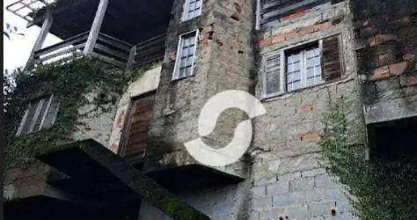 Casa com 3 dormitórios à venda, 237 m² por R$ 320.000,00 - Pendotiba - Niterói/RJ