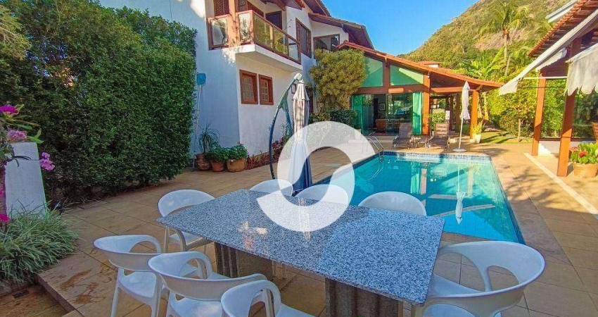 Casa com 4 dormitórios à venda, 300 m² por R$ 3.500.000,00 - Itacoatiara - Niterói/RJ