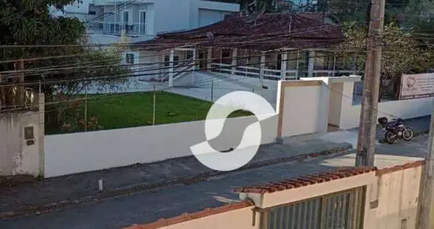 Casa com 3 dormitórios à venda, 180 m² por R$ 650.000,00 - Piratininga - Niterói/RJ
