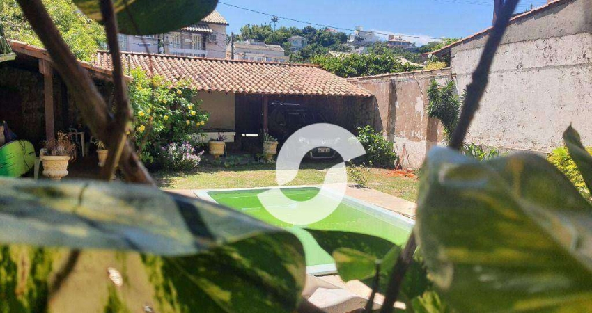 Casa com 4 dormitórios à venda, 260 m² por R$ 1.350.000,00 - Praia de Piratininga - Niterói/RJ