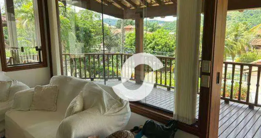 Casa em condomínio fechado com 5 quartos à venda na Estrada Francisco da Cruz Nunes, 7465, Piratininga, Niterói