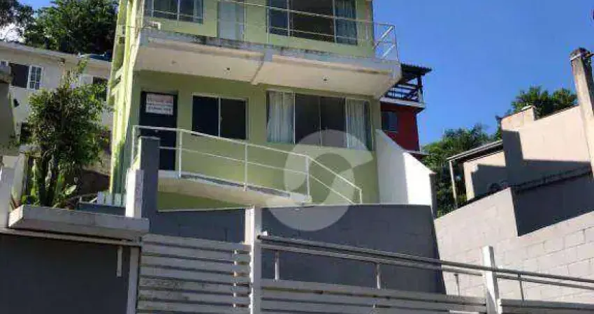 Casa com 2 quartos à venda na Rua México, 509, Vila Progresso, Niterói