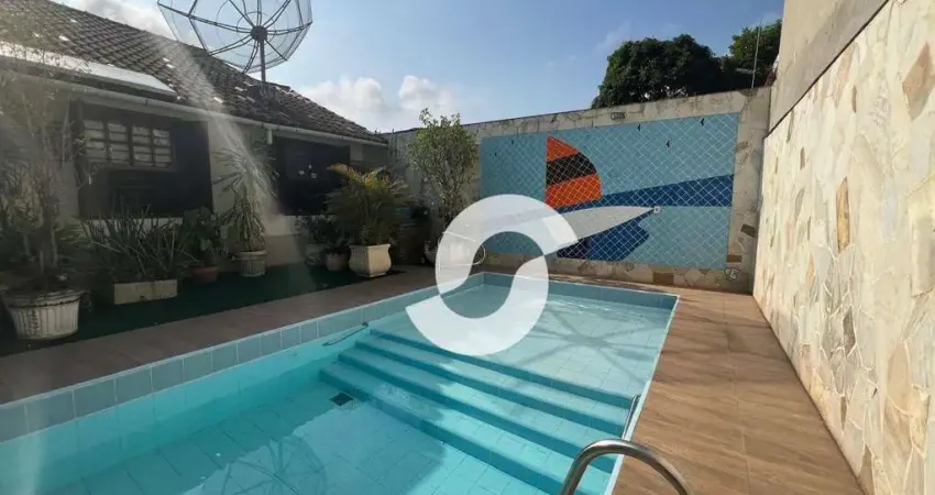 Casa com 4 quartos à venda na Rua Félix Gomes da Costa, 139, Piratininga, Niterói