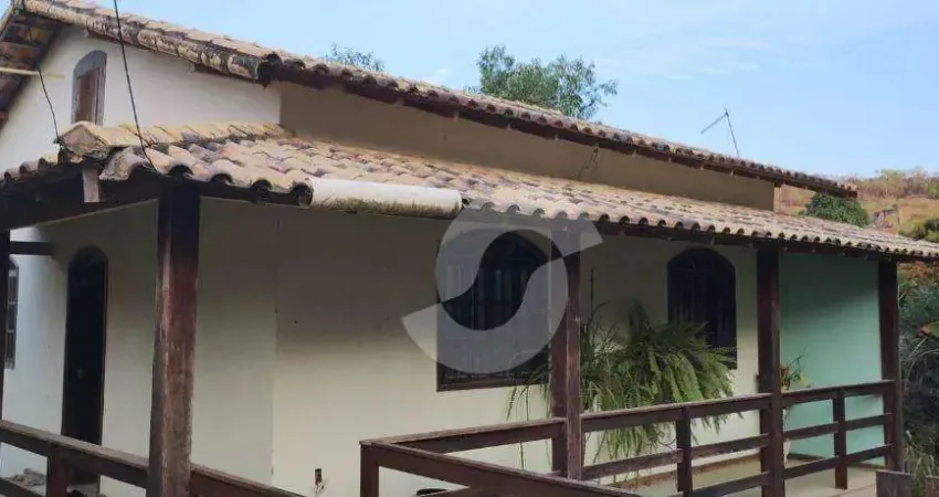Casa à venda, 325 m² por R$ 320.000,00 - Pindobal (Ponta Negra) - Maricá/RJ