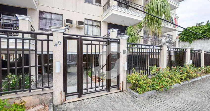 Apartamento com 3 dormitórios à venda, 109 m² por R$ 780.000,00 - Piratininga - Niterói/RJ