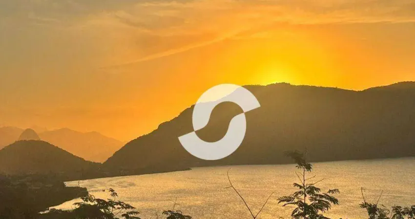 Terreno com vista espetacular à venda, 377 m² por R$ 350.000 - Camboinhas - Niterói/RJ