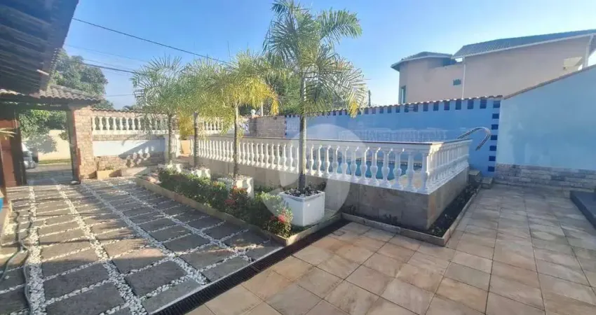 Casa com 3 dormitórios à venda, 242 m² por R$ 2.150.000,00 - Ponta Grossa - Maricá/RJ