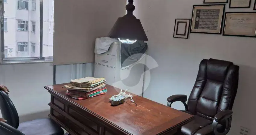 Sala comercial com 3 salas à venda na Avenida Ernani do Amaral Peixoto, 334, Centro, Niterói