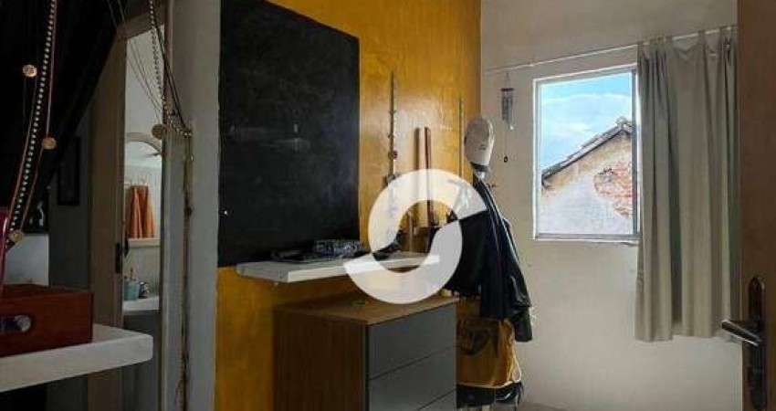 Loja em São Domingos com 2 pavimentos de 236,80 m² cada e uma casa em anexo com 115,2 m².m² e casa em anexo com 115 m²